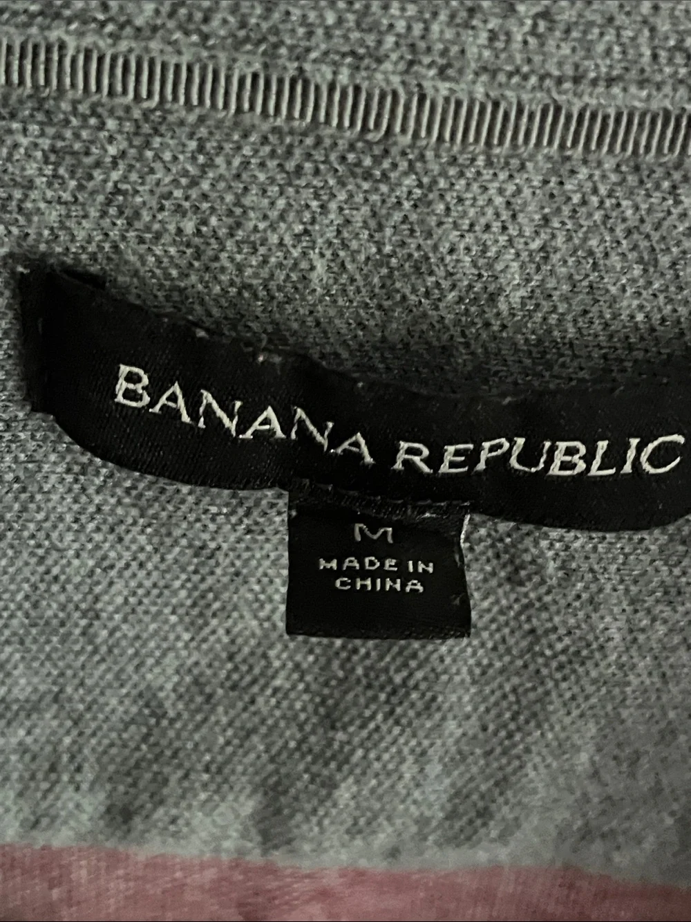 Banana Republic Luxury Touch knit button down shirt heathered burgandy sz medium